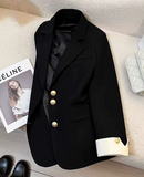 CASACO FEMININO COM DETALHE NAS MANGAS